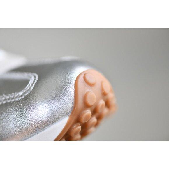 New! Size: 6 Women's | Steve Madden Campo 8S1 | Color: Silver - Picture 15 of 16